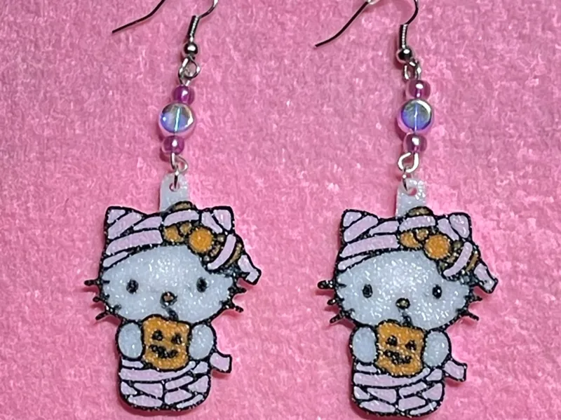 Hello Kitty Earrings 