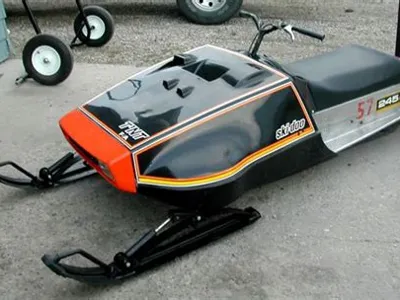 1975 245 RV Skidoo