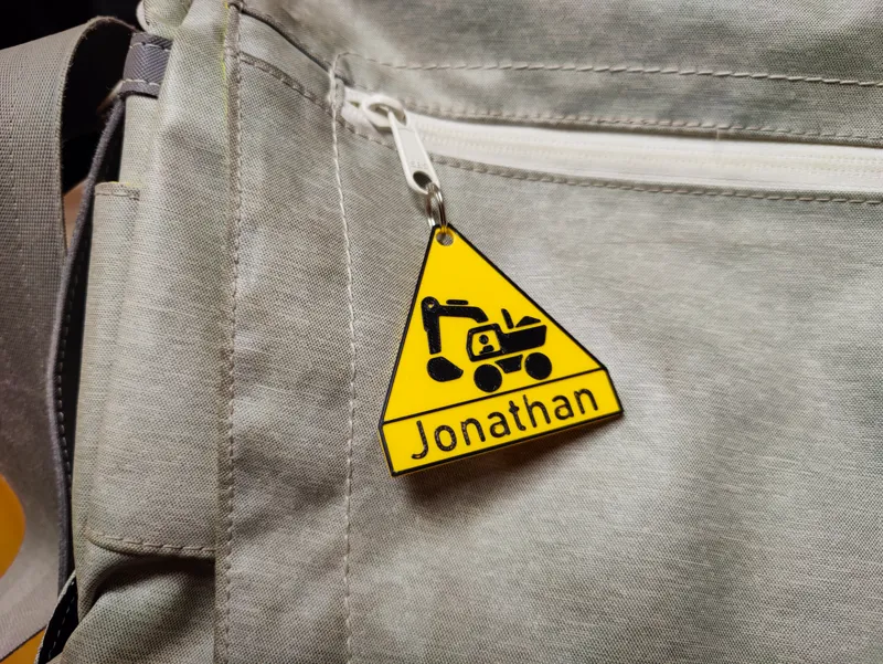 Keychain Excavator customizable