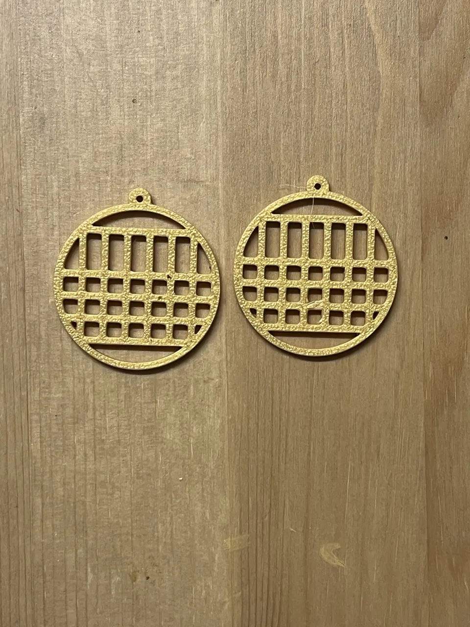 earrings view 2
