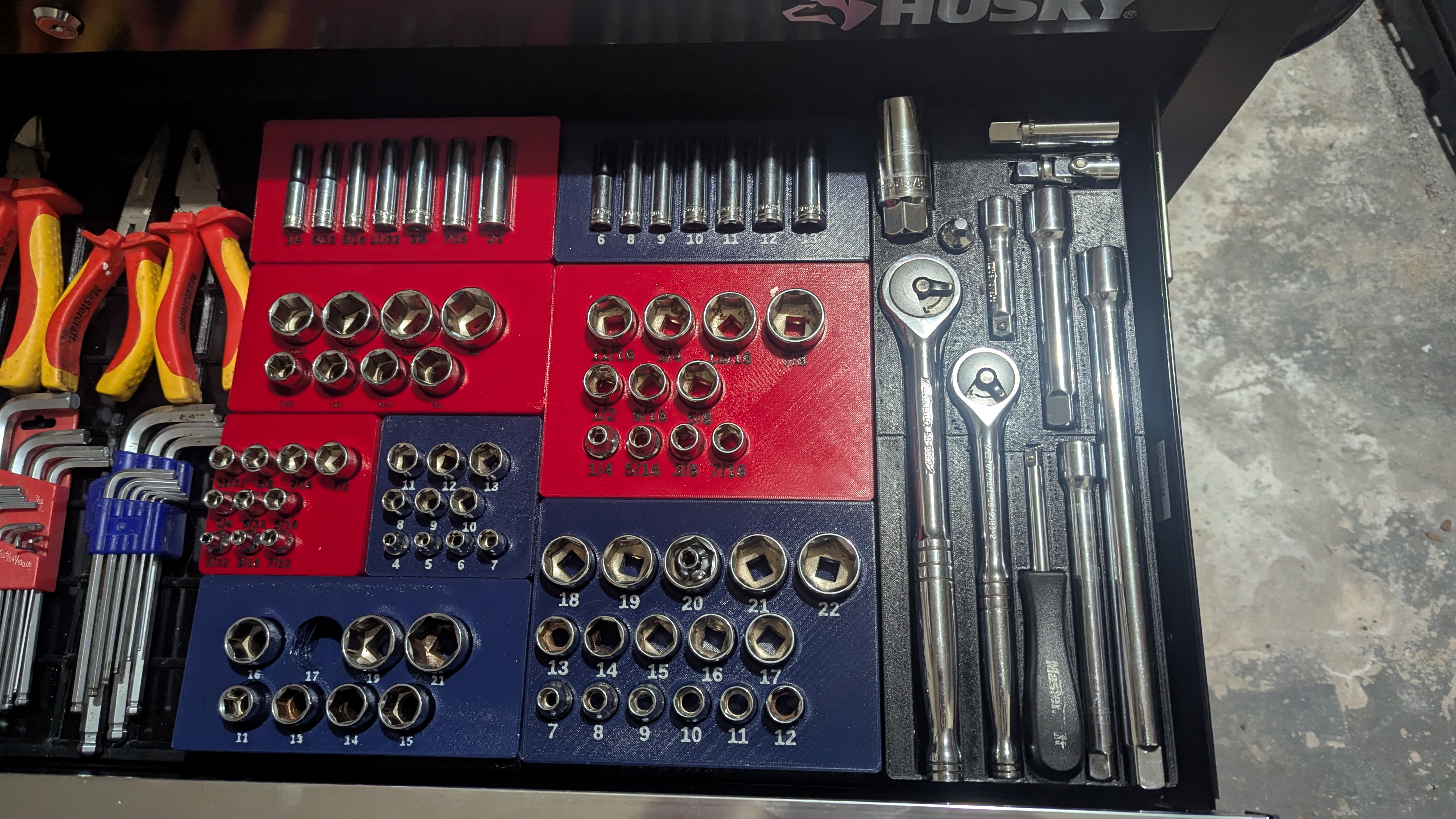 Miniatura 1 do modelo 3D Ultimate Modular Gridfinity Socket Organizer