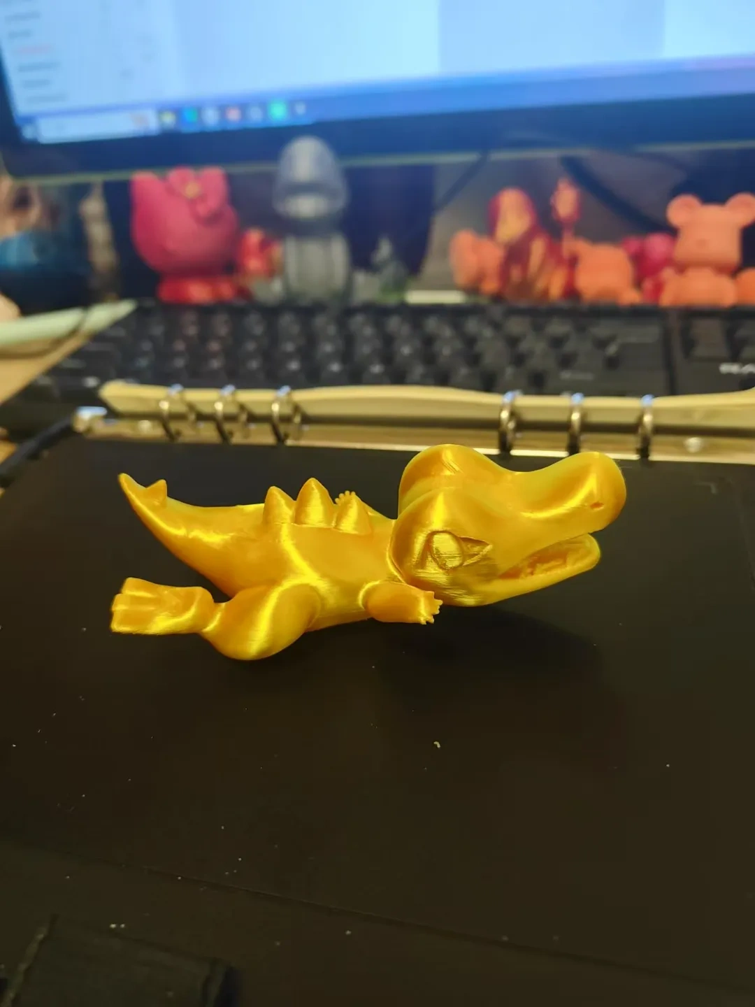 Miniatura 2 do modelo 3D 天冷了，针织个小锯鳄吧