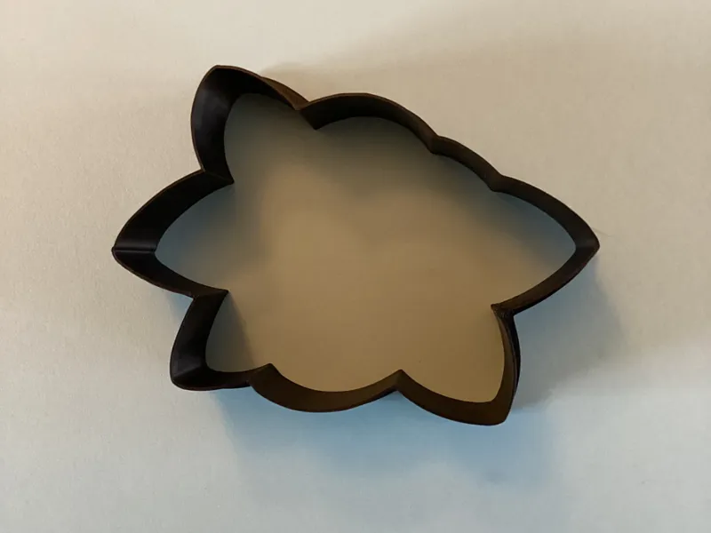 Rose with leaves cookie cutter