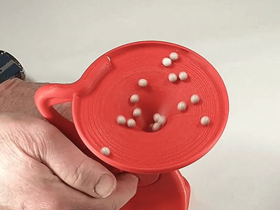 https://makerworld.bblmw.com/makerworld/model/USfd356cf8ea1427/design/2024-11-18_4d9b1bfedd9a.gif
