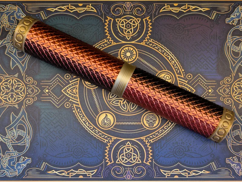 Dragonscale Playmat Tube
