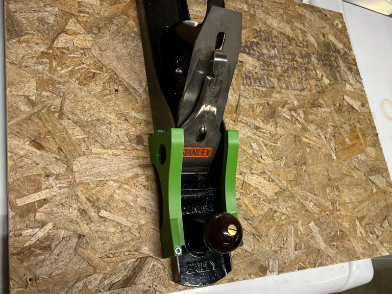 Screw-On Holders for Stanley Number 6 Hand Plane