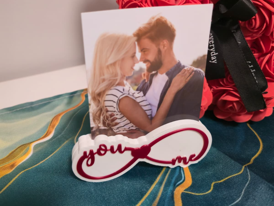 Infinity Love photo Frame: Magnetic & Freestanding