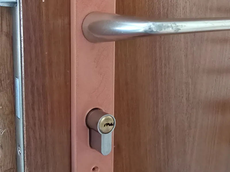 Escutcheon | Türrosette