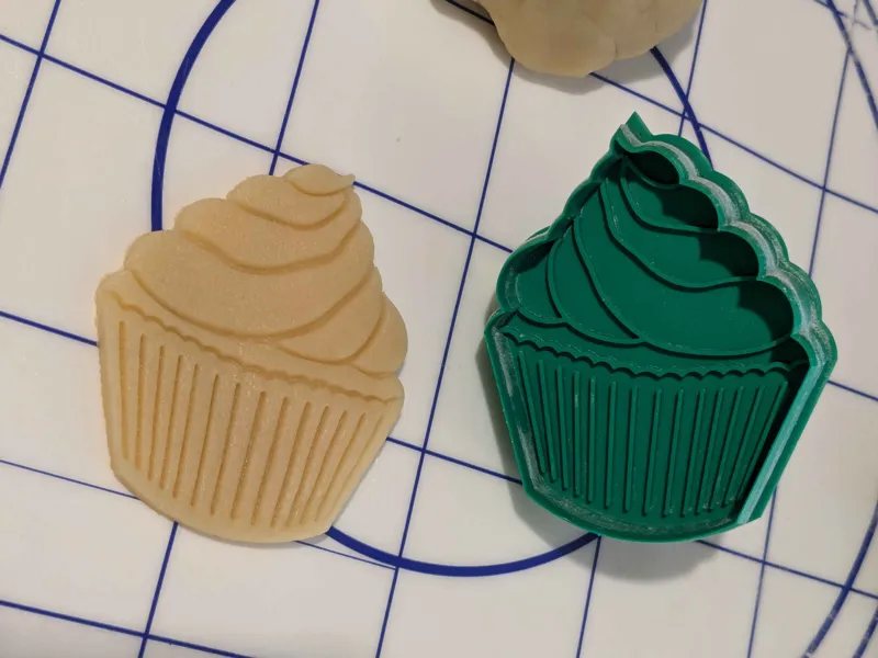 Cupcake Cookie Cutter Stamp (2 Part)