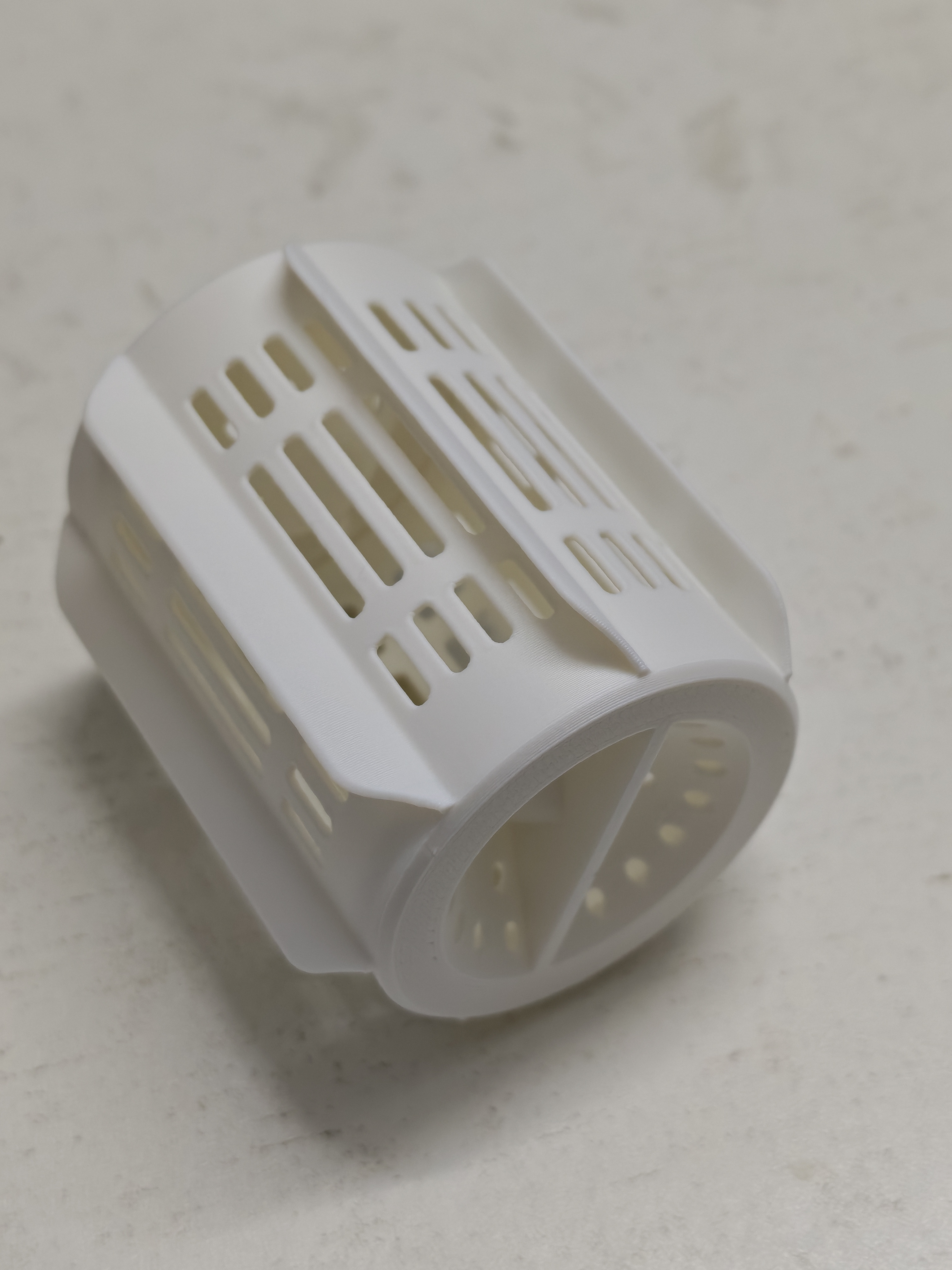 Miniatura 1 do modelo 3D 高性能、可筛选颗粒、易打印、多料盘兼容、美观的拓竹料盘分子筛干燥桶