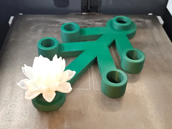 https://makerworld.bblmw.com/makerworld/model/USfd560091a867b0/design/c8dcb43286272bc3.jpg