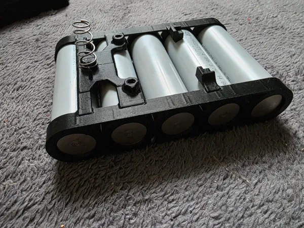 https://makerworld.bblmw.com/makerworld/model/USfd57c5726235ef/design/2025-10-05_311f61d974db98.jpg