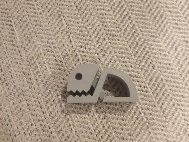 a bug with moveable jaw
