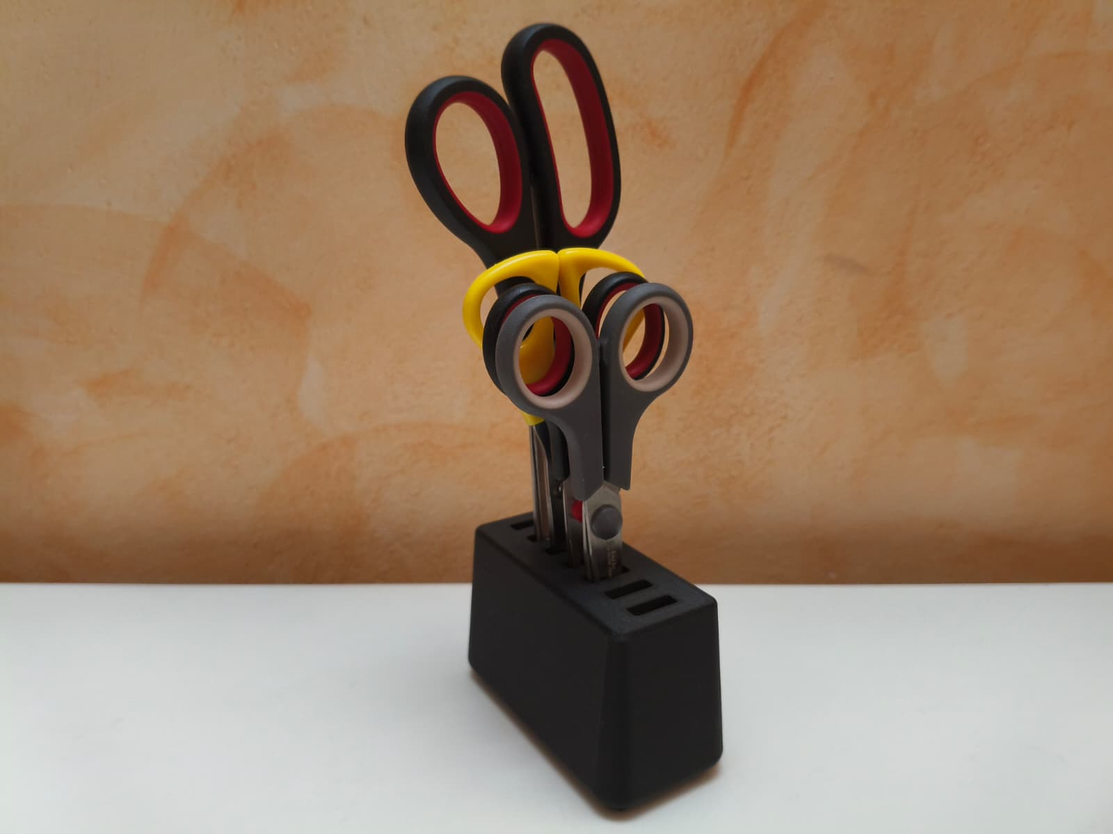 Minimalist Scissors Stand / Organizer