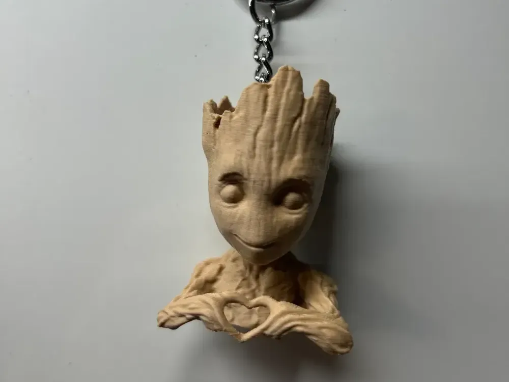 Grottemon Keychain Groot Love Key Keychain by Talvor - MakerWorld