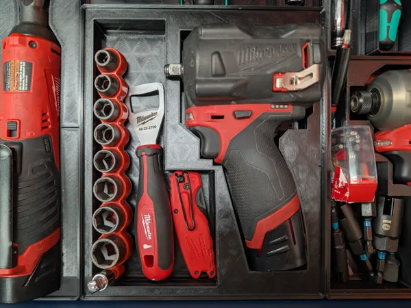 https://makerworld.bblmw.com/makerworld/model/USfd61e80cd2de44/design/2025-12-12_ce802f8545f7f8.jpg