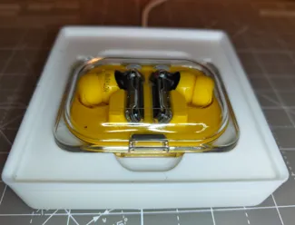 Gridfinity Nothing Ear A 2 x 2 base holder