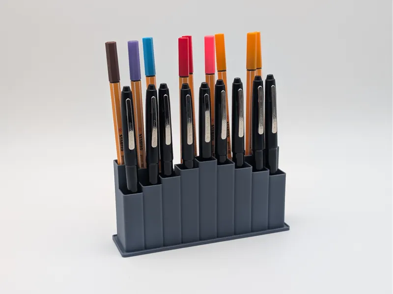 Pen Holder / Stand for 18 pens / modern design