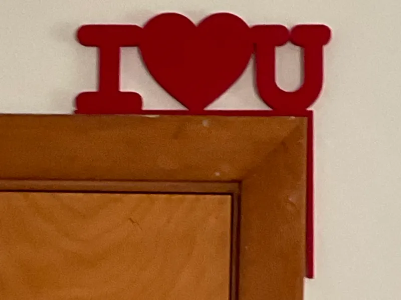 I Heart U Door Corner