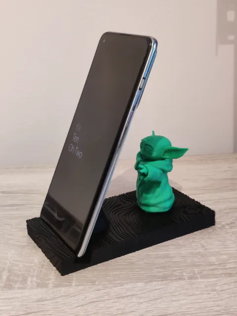 Baby Yoda phone stand - Beskar Edition view 3