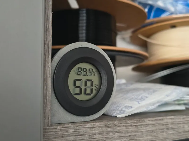 Hygrometer / Hydrometer corner holder