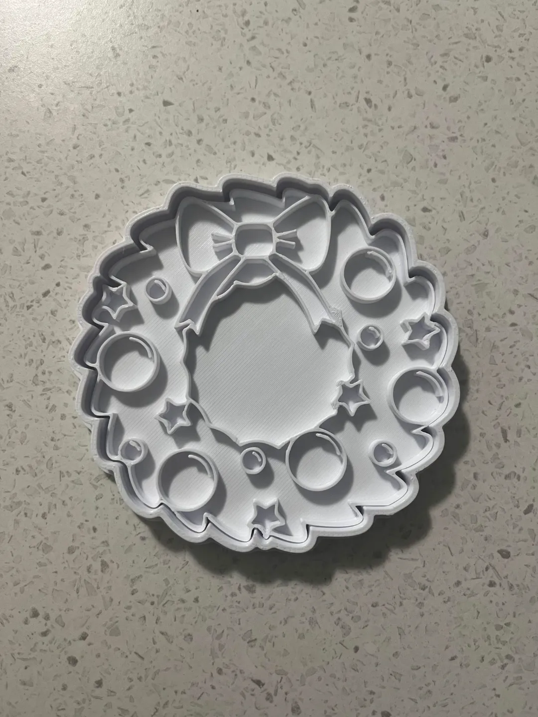 Emporte-pièce et tampon couronne de Noël