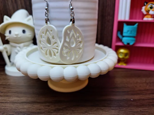 Spiral Wave Shell Earrings