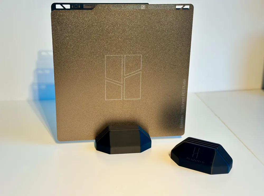 Build plate holder for 5 Bambu Lab build plates by Westeros Designs ...
