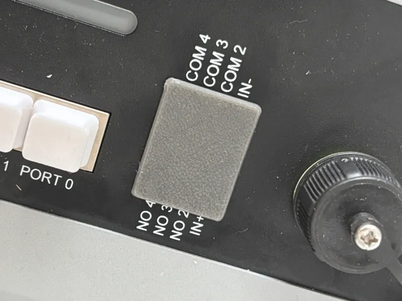 Pytes Battery Dry Contact Cover Plate