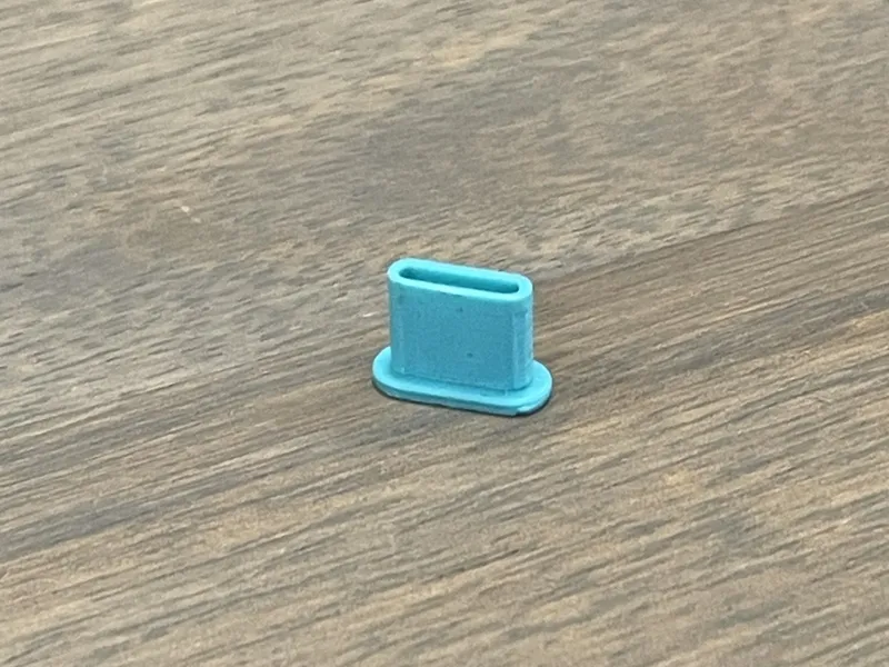 USB-C Port Dust Cover