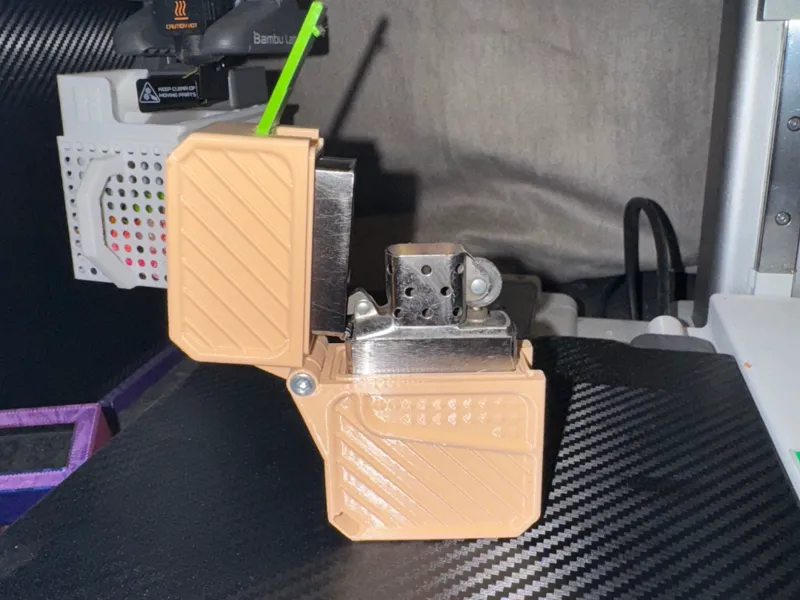 Zippo Hiking Container