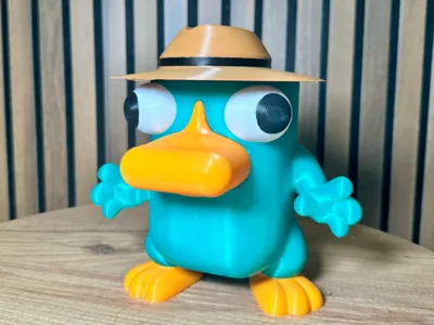 Perry Pen Holder
