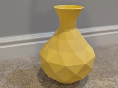 Pointy (Flower Vase)
