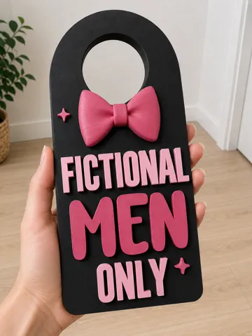 Letrero o emblema decorativo: Fictional Men Only Novelty Door Hanger Smut Reader — vista de referencia 2