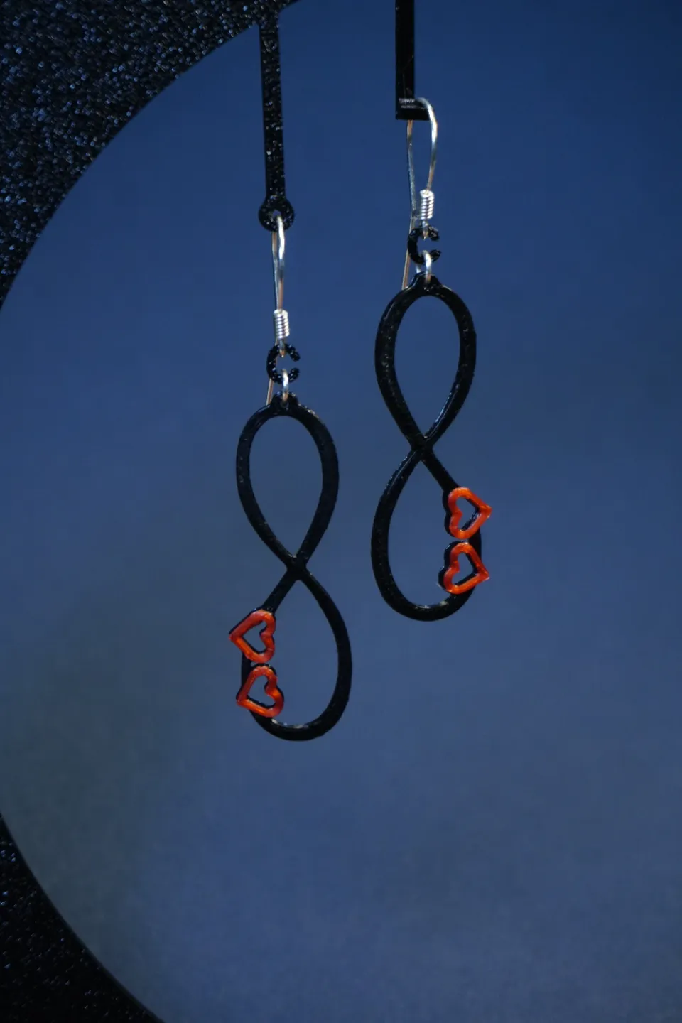 Earrings heart infinity (no AMS) view 2