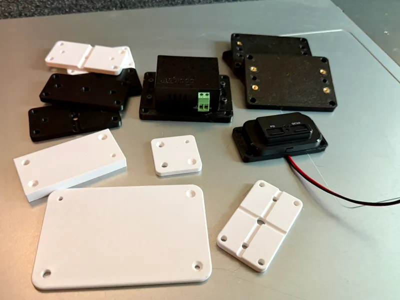 Parametric Flat Mounting Plate w/ Custom Holes