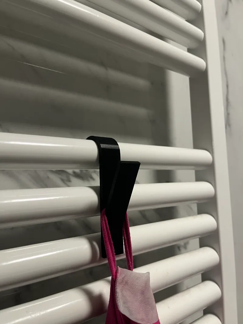 Hook for radiator
