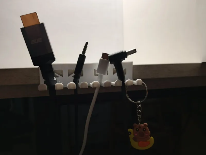Cable holder