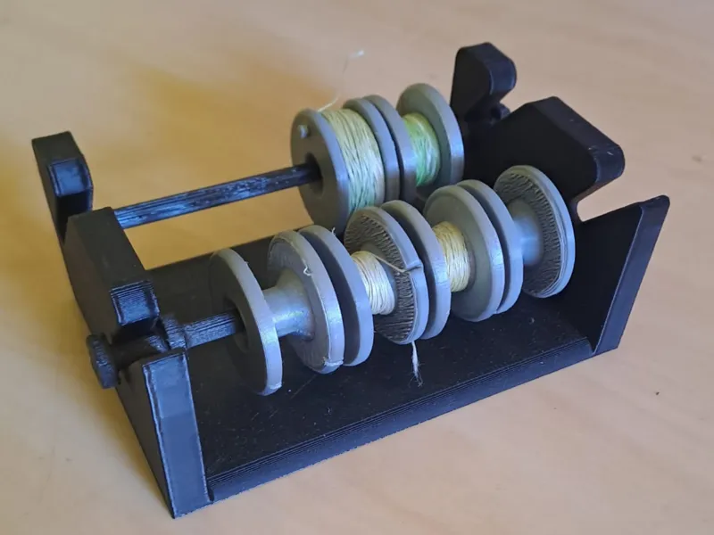Fishing line spool holder