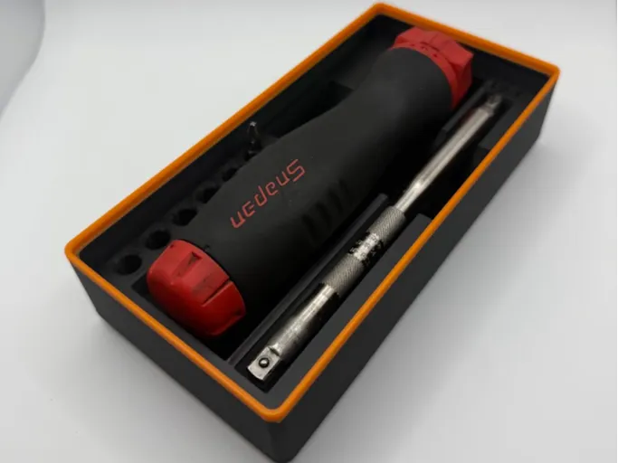 Gridfinity 2x4 Insert for SnapOn Screw Driver 