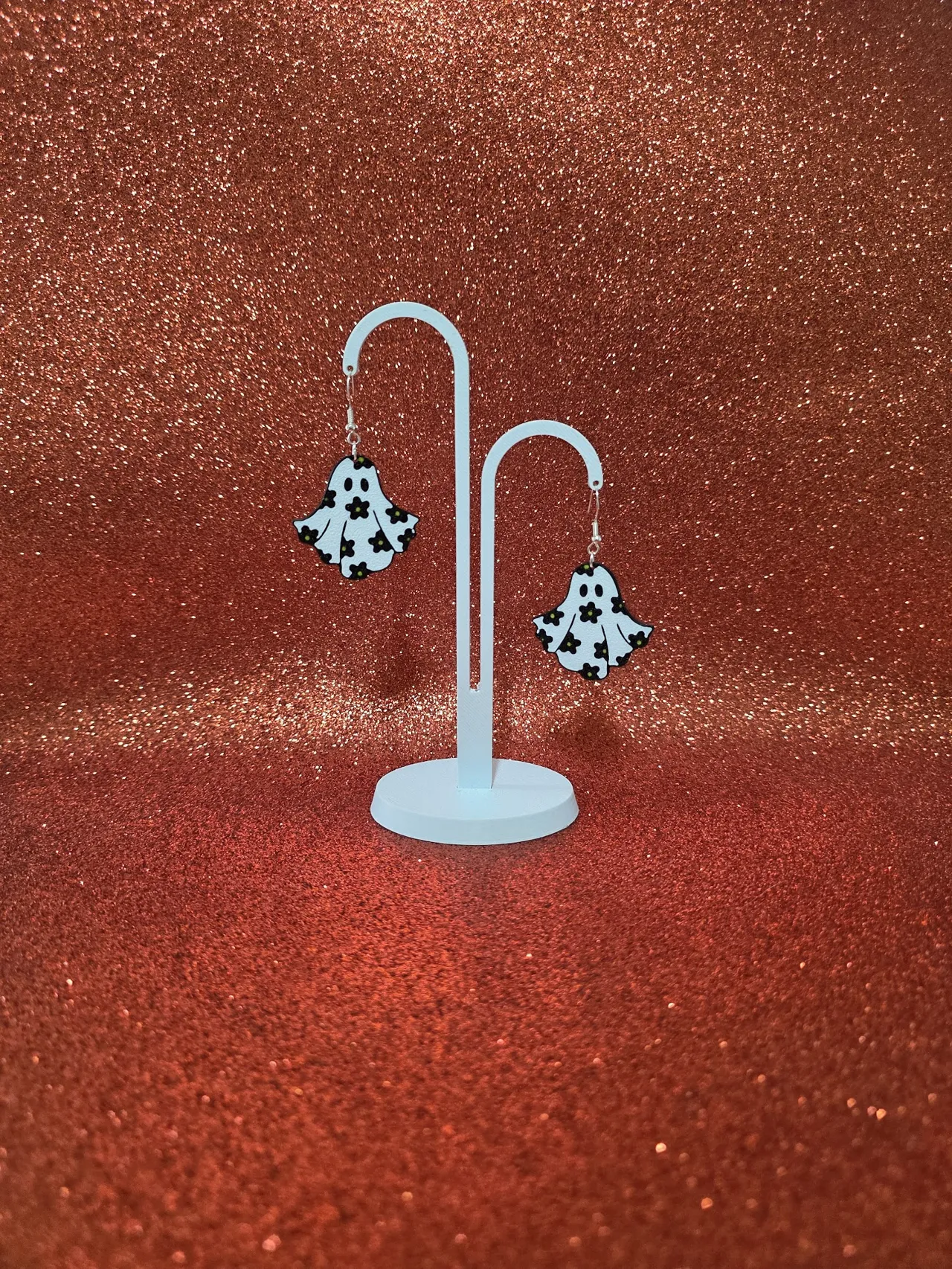 Floreal Ghost earrings view 3