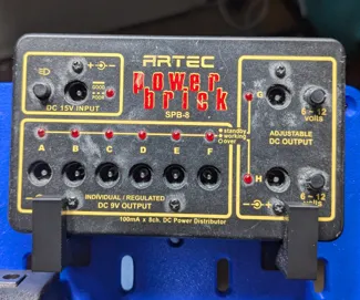 Skadis Artec power brick SPB-8