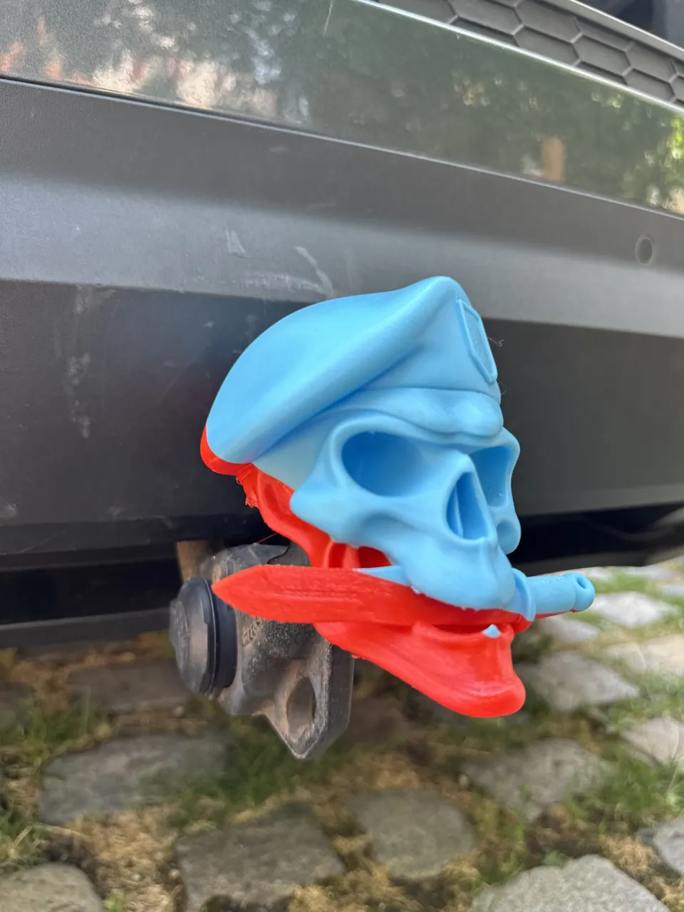 Operator Skull Tow Hitch Cover Cap view 4