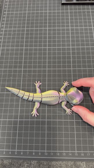 Articulated Chameleon