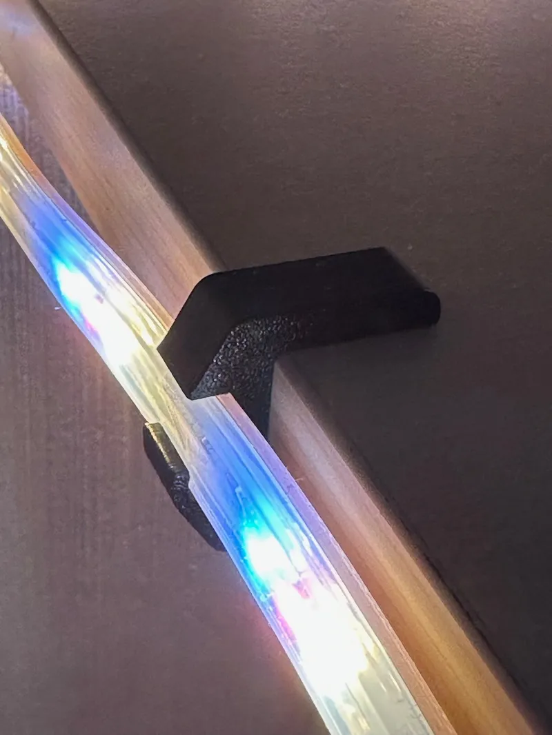 Clip for Hue Lightstripe (22,5mm tabletop thickness)