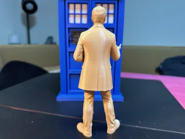 Figura decorativa: Conrad Clark – Doctor Who Figure 1:10 — vista de referencia 4