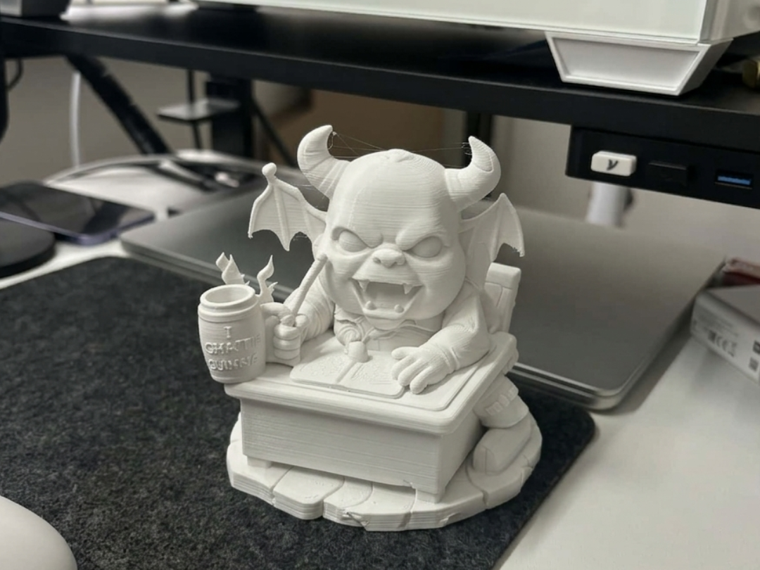 Cute Devil Gamer | Sassy Desktop Demon