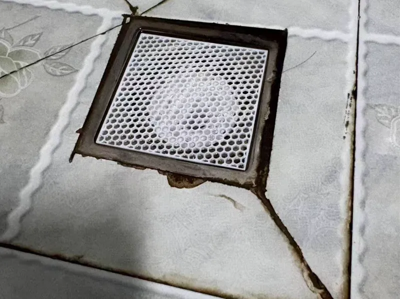 下水道地漏防臭潜水艇通用加强大流量