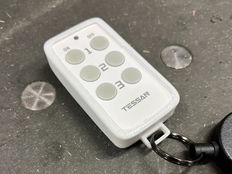 Workshop Remote TPU Holder (Tessan)