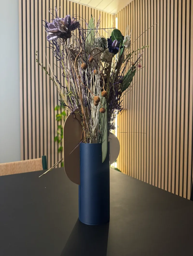 Abstract Minimalist Vase Design